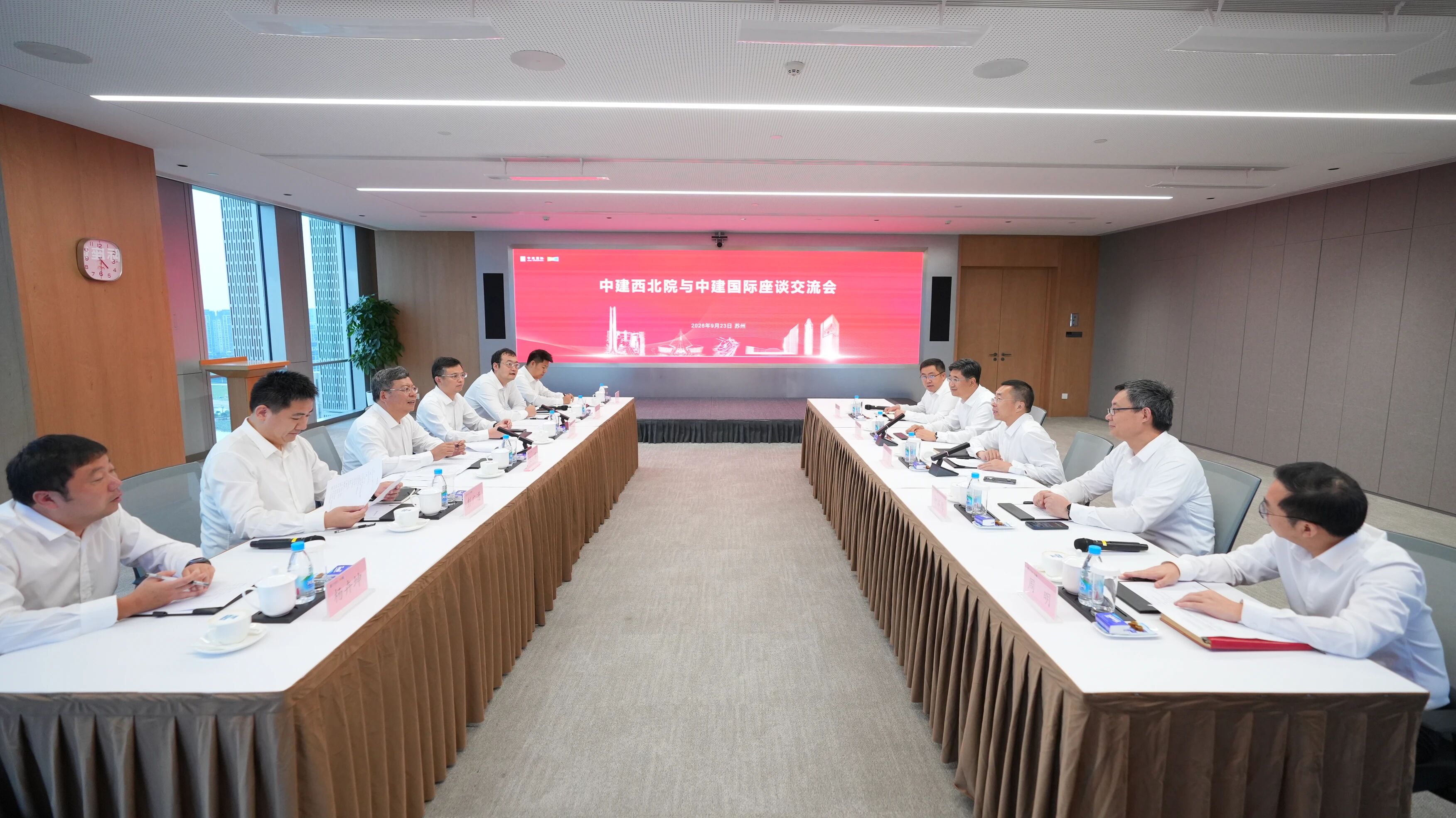 高波.jpg 高波.jpg